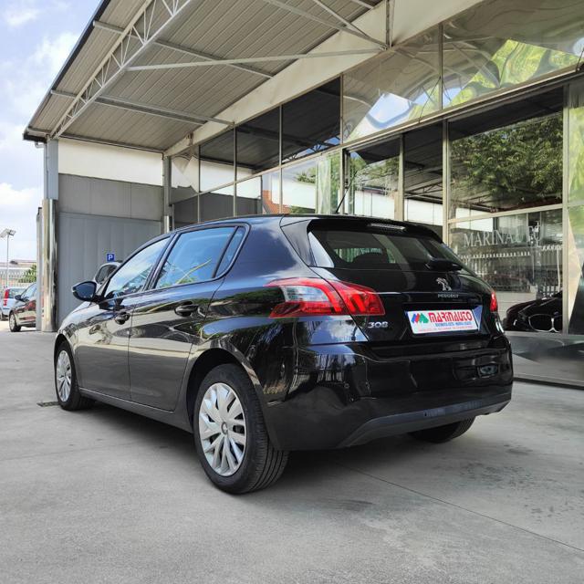PEUGEOT 308 usata, con Alzacristalli elettrici