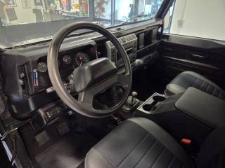 LAND ROVER Defender usata, con Climatizzatore