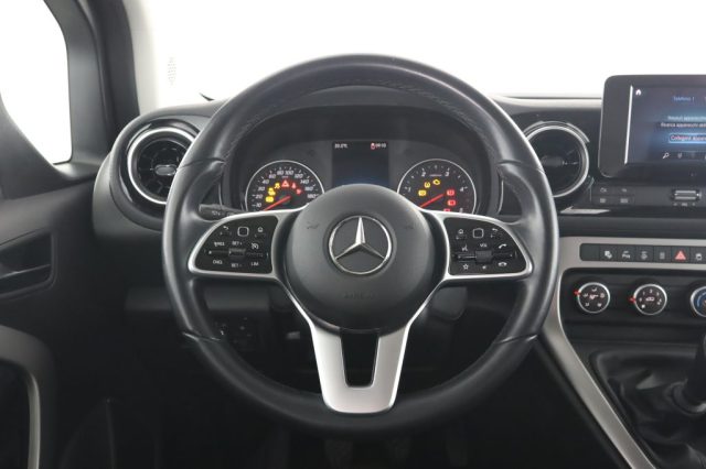 MERCEDES-BENZ CLA usata 11