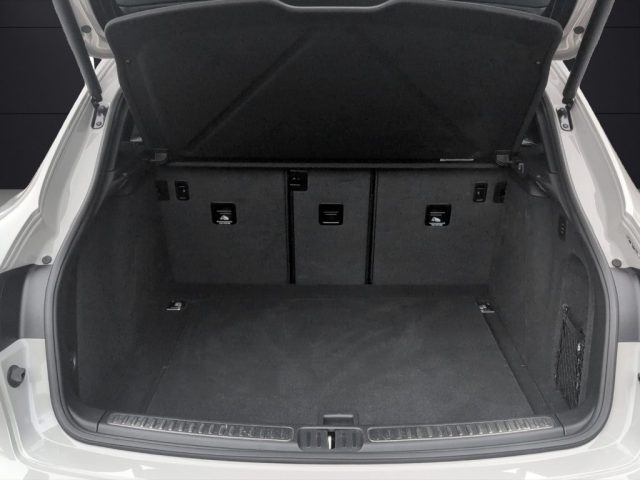 PORSCHE Macan usata, con Antifurto