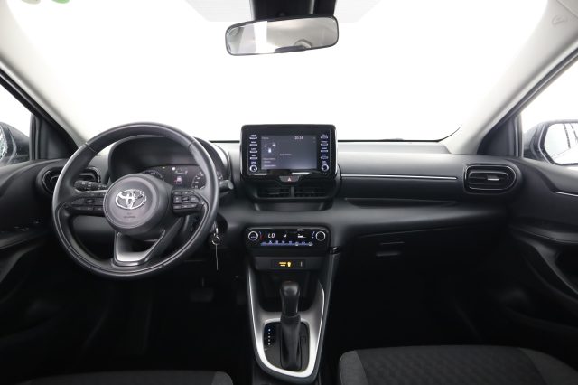 TOYOTA Yaris usata 4