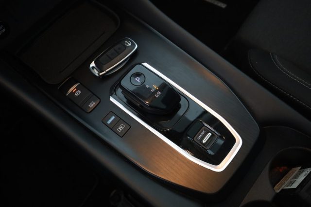 NISSAN Qashqai usata 13