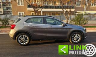 MERCEDES-BENZ GLA 200 usata, con Autoradio