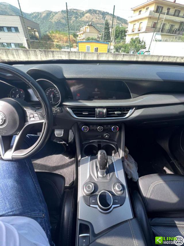 ALFA ROMEO Stelvio usata, con Portellone posteriore elettrico