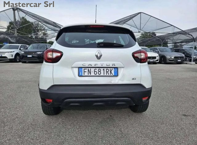 RENAULT Captur usata, con Alzacristalli elettrici