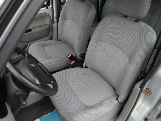 RENAULT Kangoo usata 27