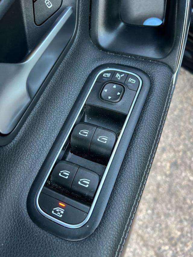 MERCEDES-BENZ A 180 usata, con Servosterzo