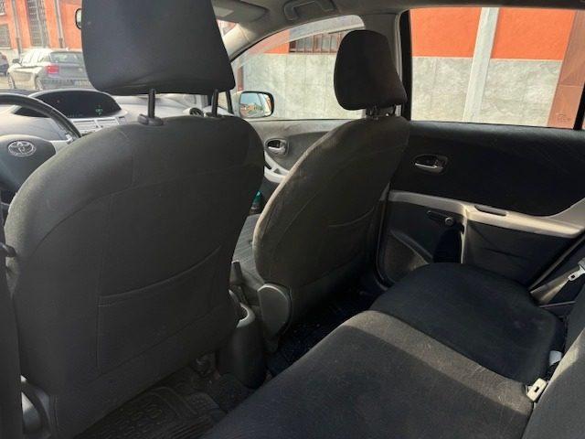 TOYOTA Yaris usata, con Climatizzatore