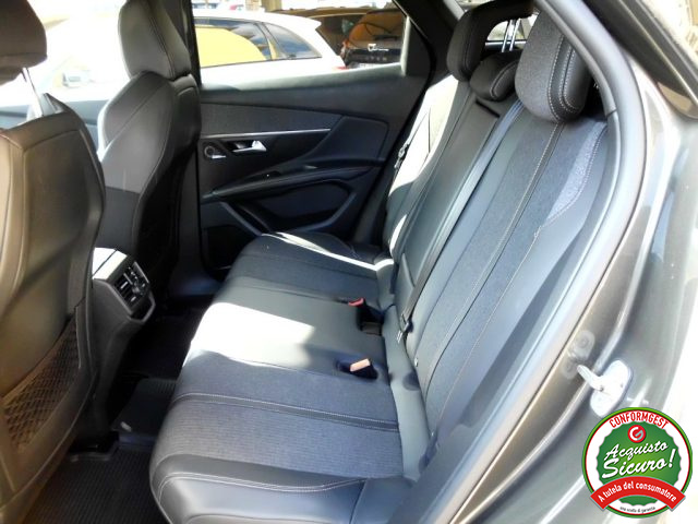 PEUGEOT 3008 usata, con Climatizzatore