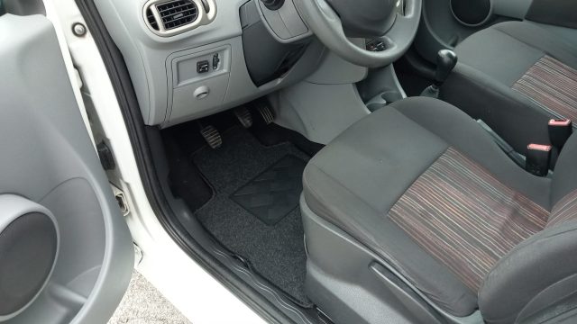 RENAULT Modus usata 11