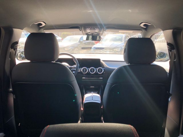 MERCEDES-BENZ GLA 200 usata, con Climatizzatore