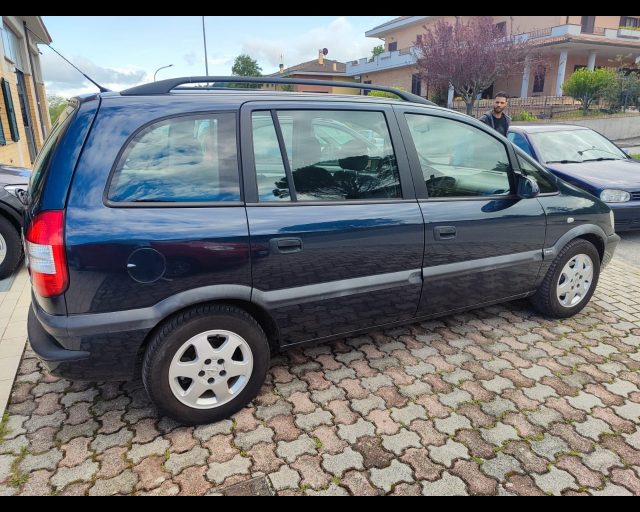 OPEL Zafira usata, con Cerchi in lega