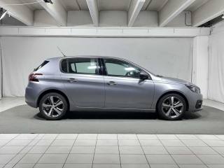 PEUGEOT 308 usata, con Autoradio