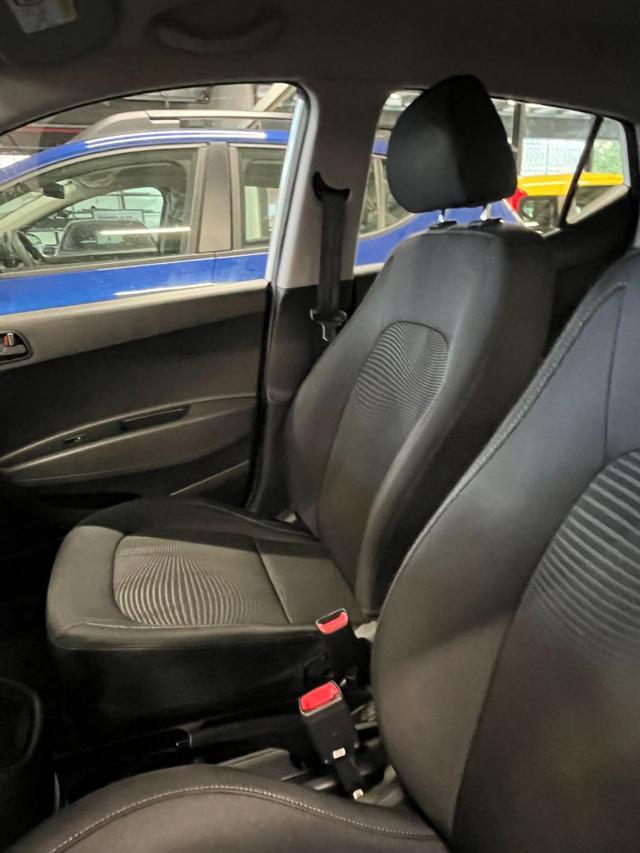 HYUNDAI i10 usata, con Immobilizzatore elettronico