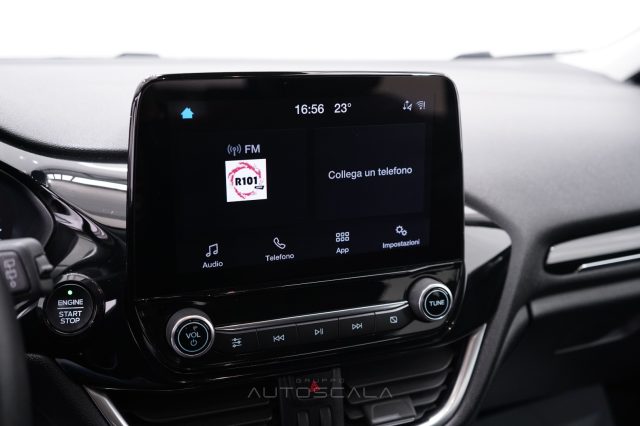 FORD Fiesta usata, con USB