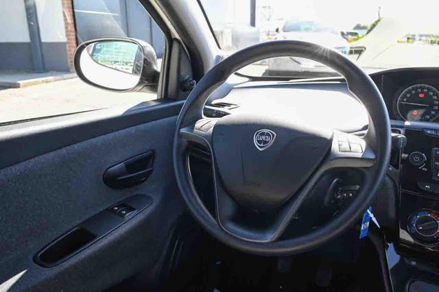 LANCIA Ypsilon usata, con Bluetooth