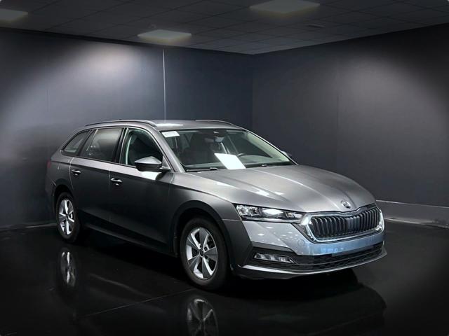 SKODA Octavia usata, con Airbag laterali