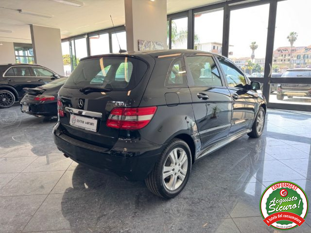 MERCEDES-BENZ B 180 usata, con Airbag Passeggero