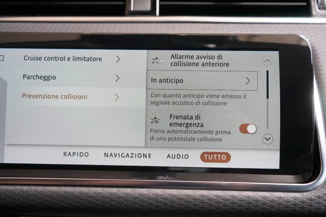 LAND ROVER Range Rover Evoque usata, con Park Distance Control