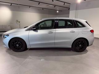 MERCEDES-BENZ B 180 usata, con Cerchi in lega