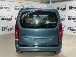 OPEL Combo usata, con Luci diurne LED