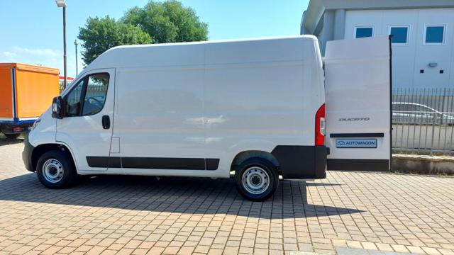 FIAT Ducato usata, con Divisori per bagagliaio