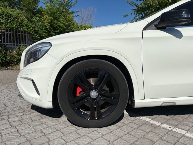 MERCEDES-BENZ GLA 200 usata, con Alzacristalli elettrici