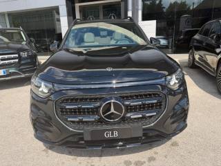MERCEDES-BENZ GLB 200 usata, con Airbag