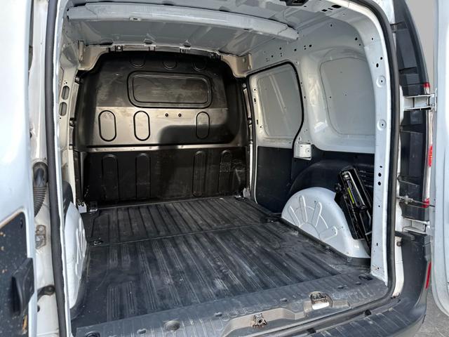 RENAULT Kangoo usata, con Chiusura centralizzata telecomandata