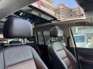 VOLKSWAGEN Touran usata, con Chiusura centralizzata