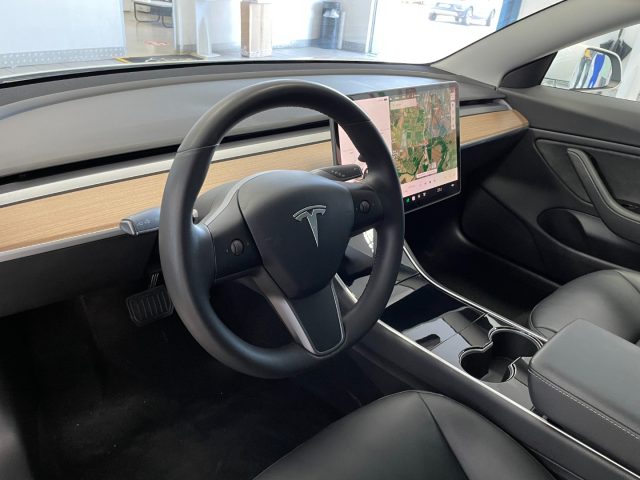 TESLA Model 3 usata, con Climatizzatore
