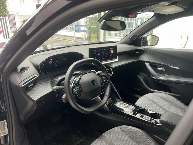 PEUGEOT 2008 usata, con Bracciolo
