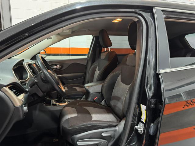 JEEP Cherokee usata, con Climatizzatore