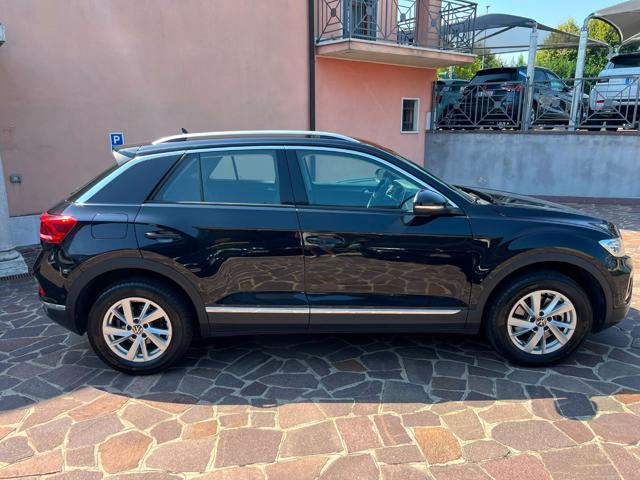 VOLKSWAGEN T-Roc usata, con Airbag