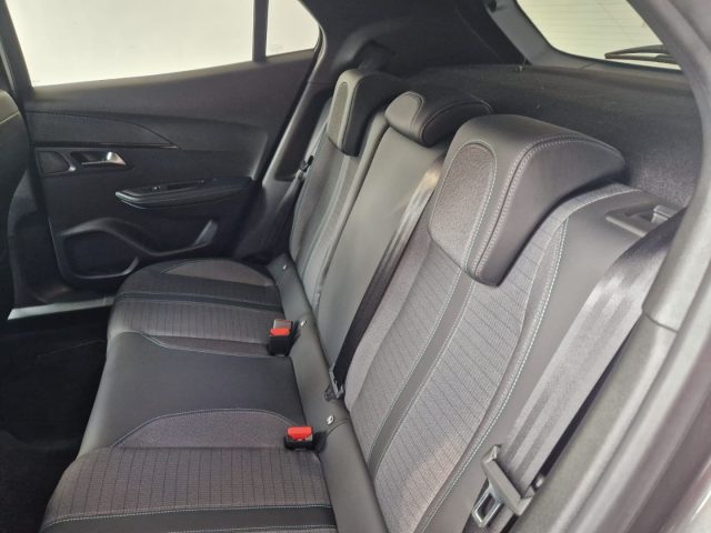 PEUGEOT 2008 usata, con Lettore CD
