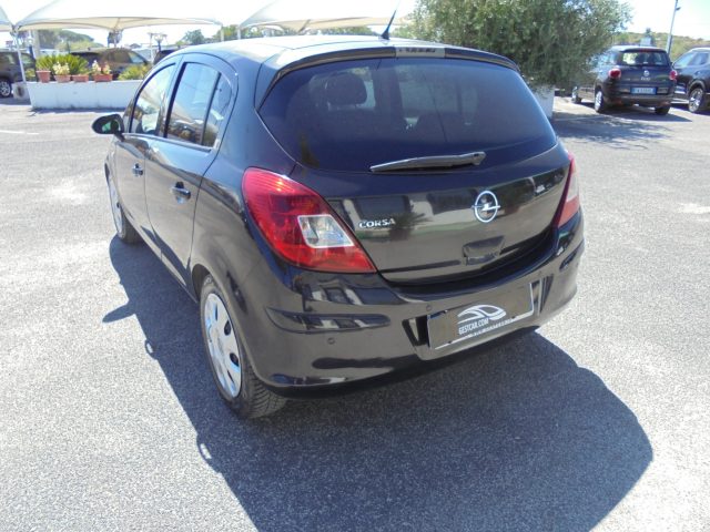 OPEL Corsa usata, con Controllo trazione