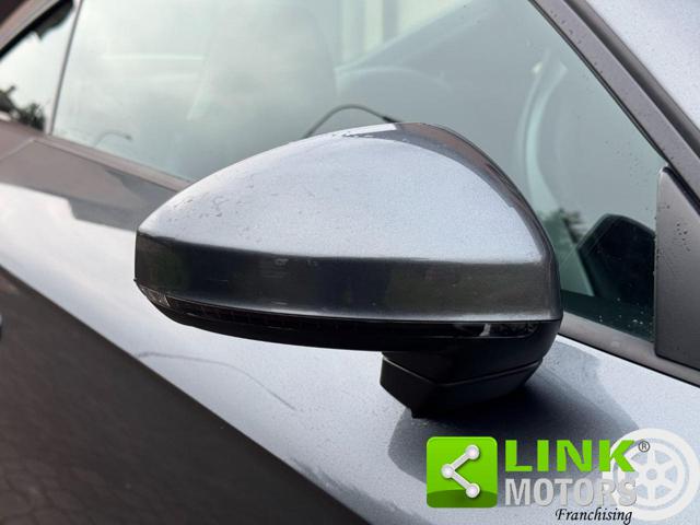 AUDI TT usata, con Touch screen