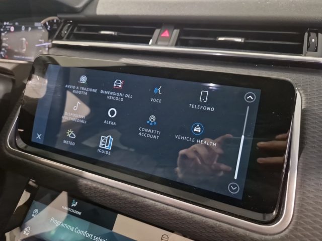 LAND ROVER Range Rover Velar usata, con USB