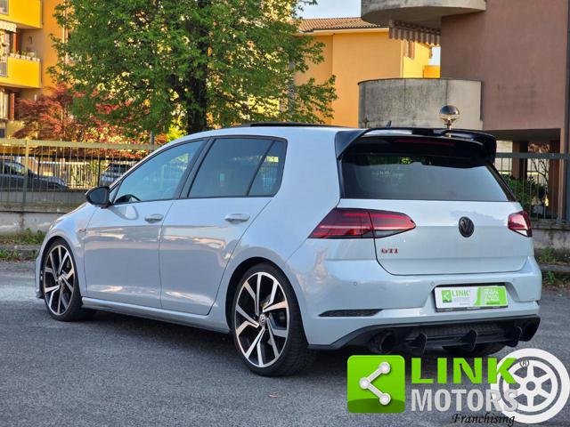 VOLKSWAGEN Golf GTI usata, con Boardcomputer