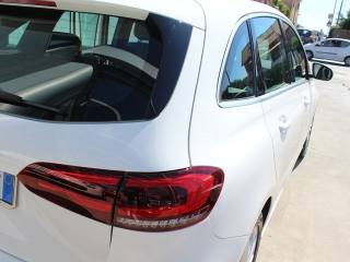 MERCEDES-BENZ B 180 usata, con Sensore di luce