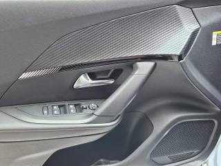 PEUGEOT 2008 usata, con Volante in pelle