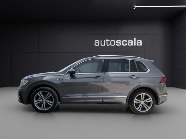 VOLKSWAGEN Tiguan usata, con Airbag