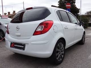 OPEL Corsa usata, con Airbag Passeggero