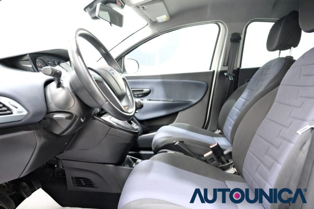 LANCIA Ypsilon usata, con Vivavoce