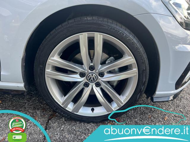 VOLKSWAGEN Golf Variant usata, con Volante in pelle