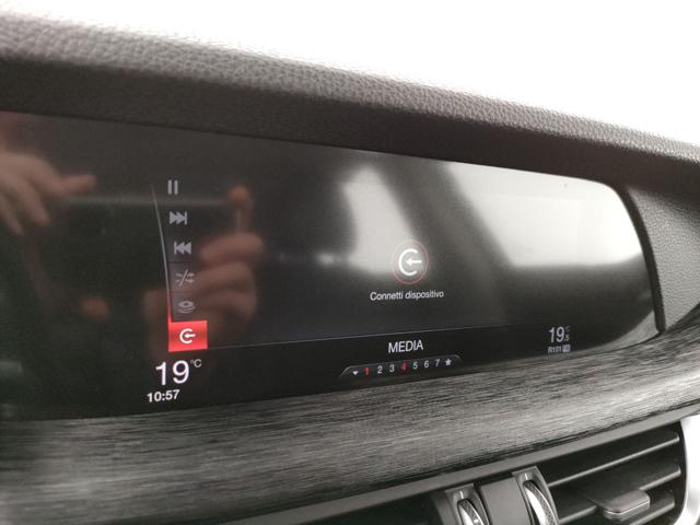 ALFA ROMEO Stelvio usata, con Fari Xenon