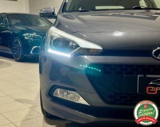 HYUNDAI i20 usata, con Autoradio