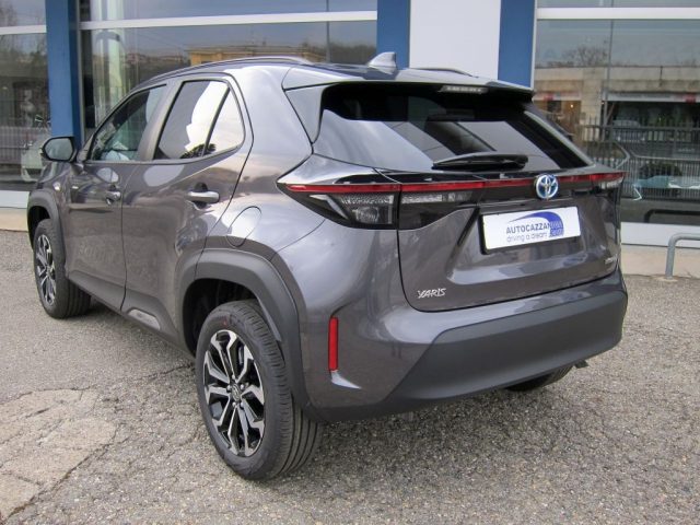 TOYOTA Yaris Cross usata, con Controllo automatico clima