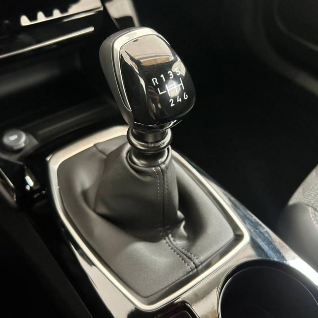 PEUGEOT 2008 usata, con Fari LED