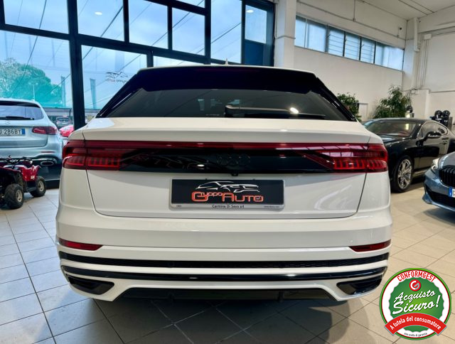 AUDI Q8 usata, con Alzacristalli elettrici